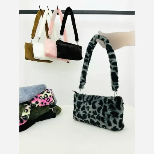 کیف زنانه فروباکس جنس وارداتی سایز 26 در 13