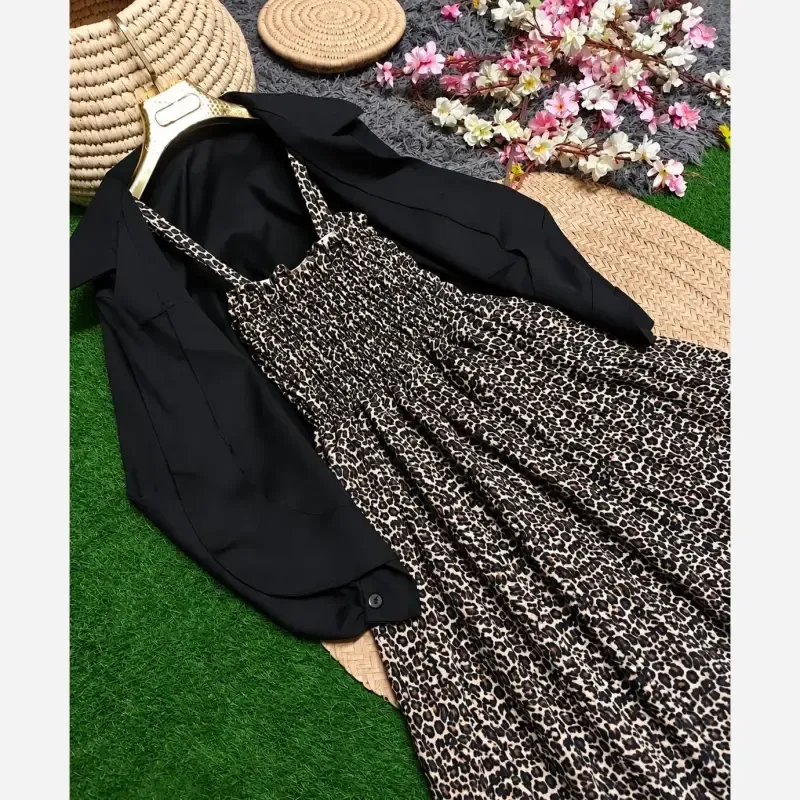 ست ساحلی و کت دیبا جنس زیره بوگاتی و رویه صوفیا سایز 38 تا 46 فری