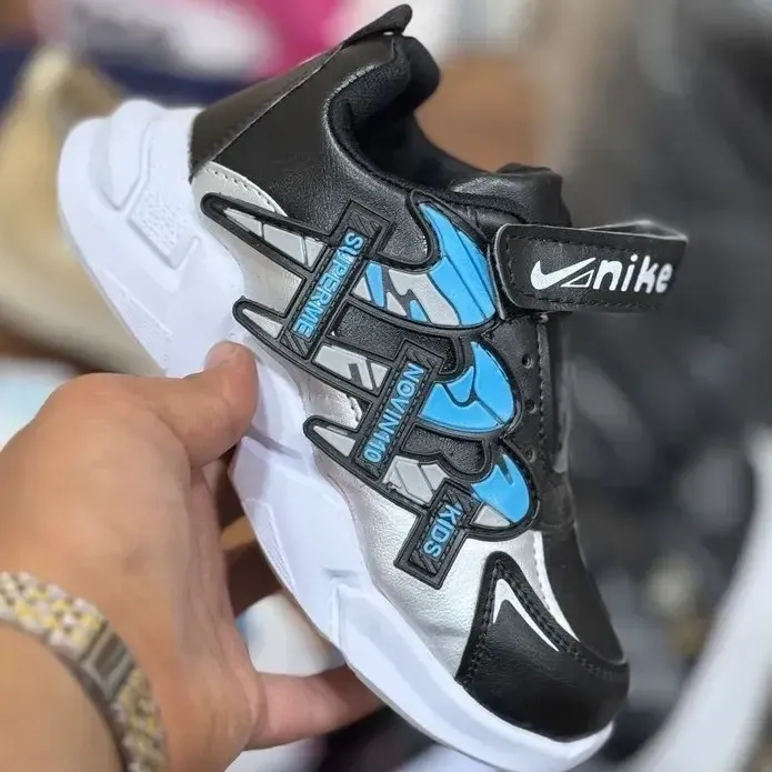کفش اسپرت بچگانه سفید تمام لژدار سایز 31 تا 35