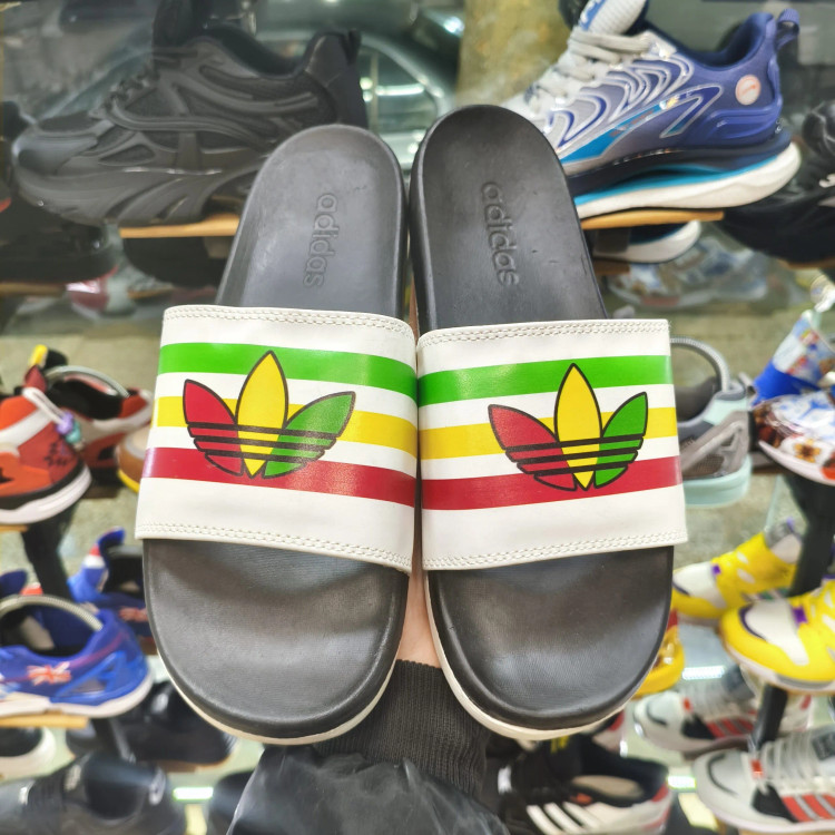 دمپایی آدیداس دو تیکه طبی سایز 42 الی 44