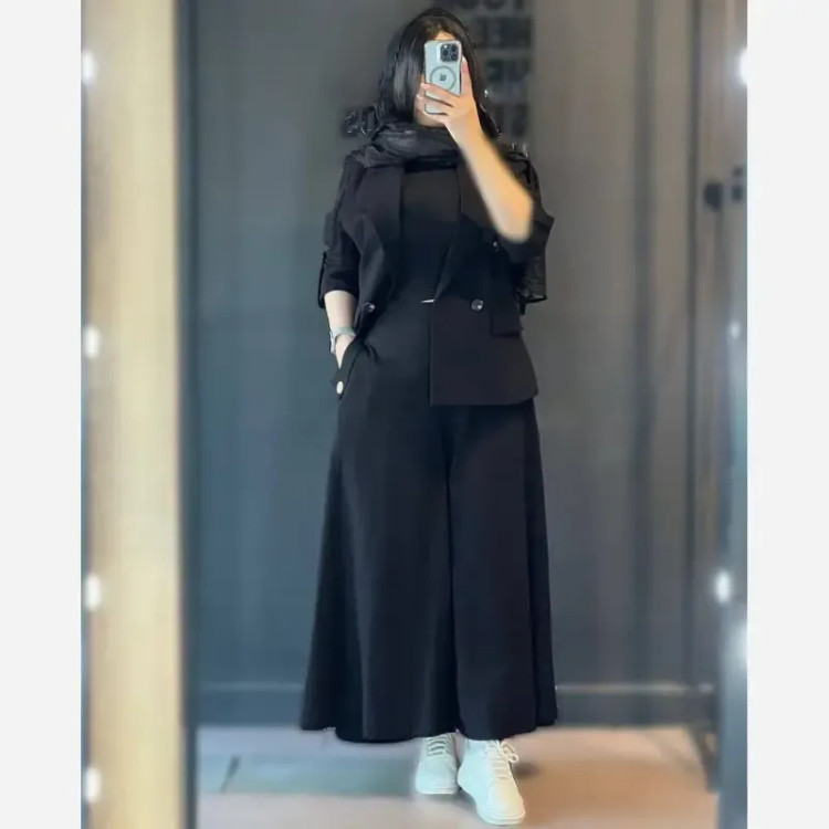 ست کت و شلوار پاییزه زنانه سوپر مازراتی رنگ مشکی و دودی فریز سایز 38 تا 46